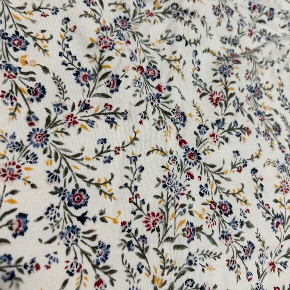 EUC American Eagle XXL Tie-Front Tank Top with Delicate Floral Pattern - Picture 13 of 13